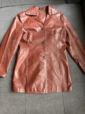 Women's leather jacket vintage, like new, brown and red