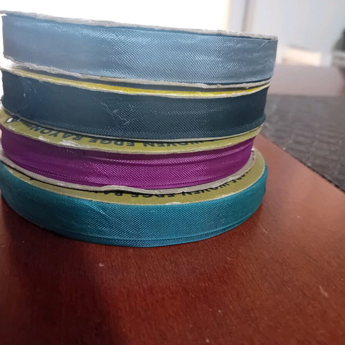 Ribbons new, pack of 4