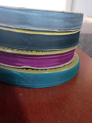 Ribbons new, pack of 4