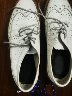 Barracuda Italian white Oxford shoes like new, size 38
