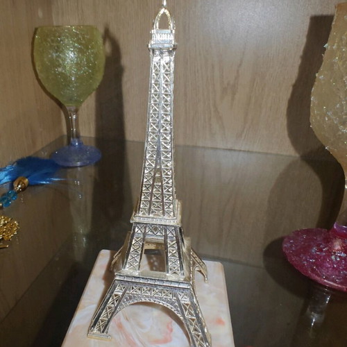 Eiffel Tower souvenir like new from Paris