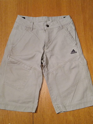 Adidas βερμούδα για 7-8 ετών σαν καινούργιο