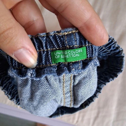 United Colors of Benetton denim skirt like new, size 128 cm, age 3