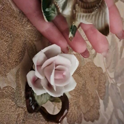 Table decor like new