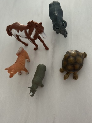 Animal figures like new, set of 5