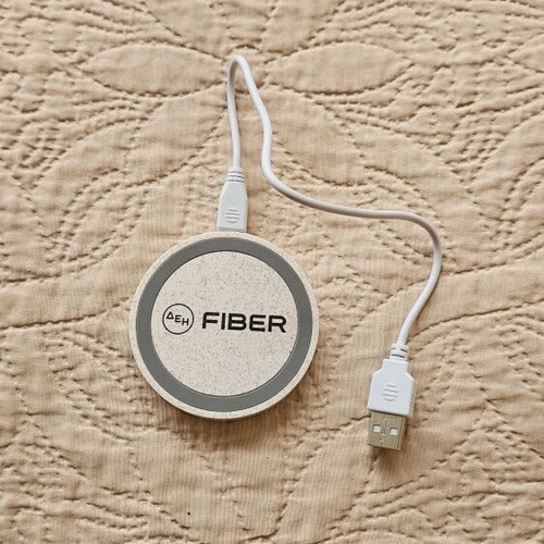 Wireless mobile charger new in box