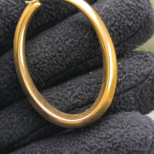Gold 585 Oval Hoop Earrings like new with Modern Design