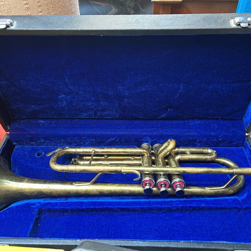 Trumpet in excellent condition like new