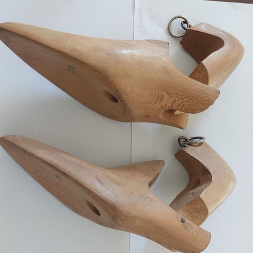 Wooden shoe lasts foldable used size 42