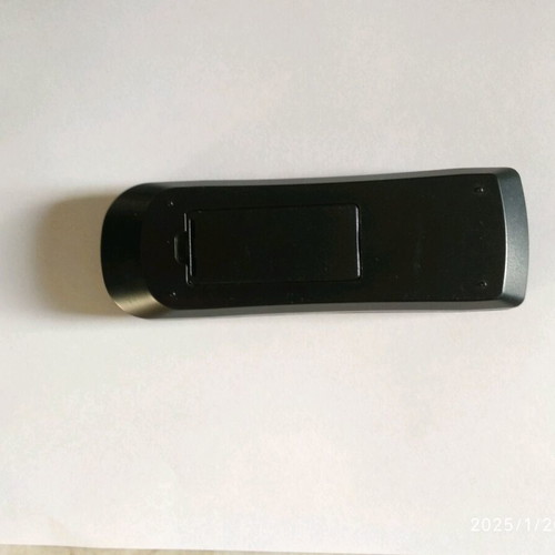 Toshiba SE R0301 DVD remote control like new