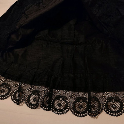 Black raw silk skirt new with flounce and lace trim