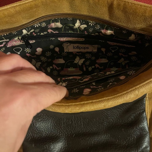 Lollipop crossbody bag like new, brown velour