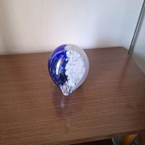 Crystal Art Glass elephant like new, size 16x12, dark purple