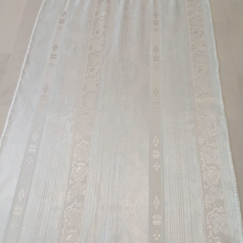 Table runners with macramé and handmade fringes, new, set of 2