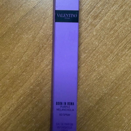 Valentino Donna Born In Roma Purple Melancholia Eau de Parfum 10 ml like new