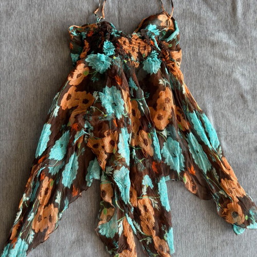 Floral airy top Nara Camicie like new, asymmetrical design