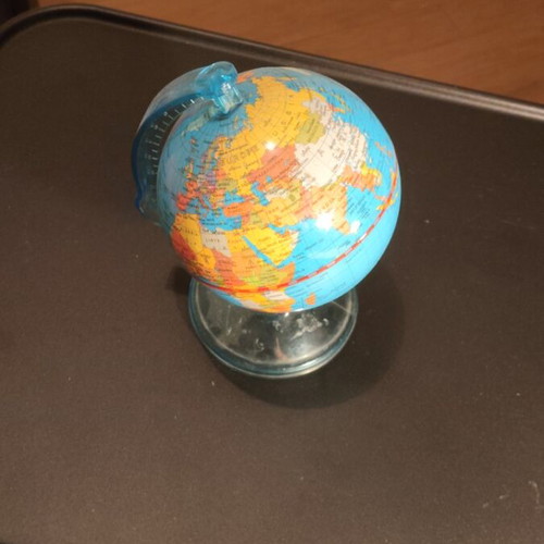 Globe moneybox like new