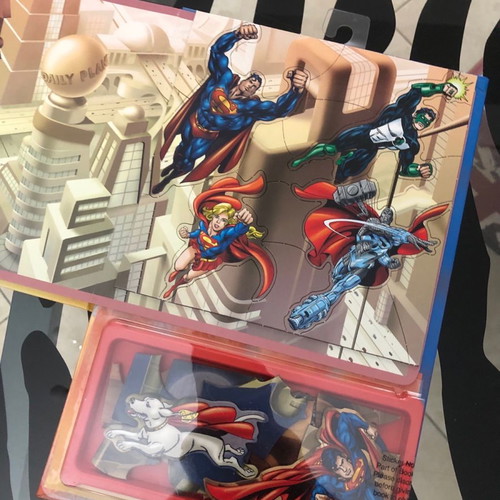 Superman Magnetic Travel Puzzle Set new, 4 puzzles 63 pieces