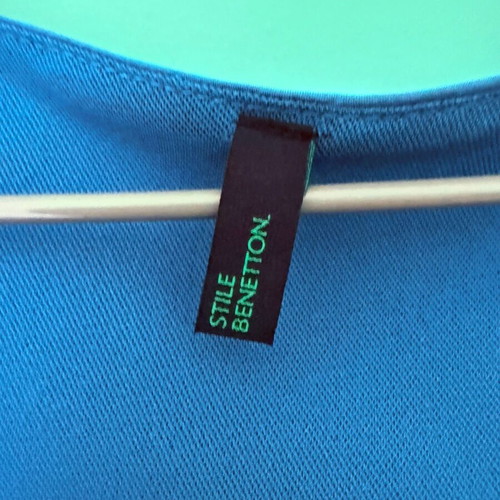 Benetton asymmetric sleeveless top used, blue-turquoise