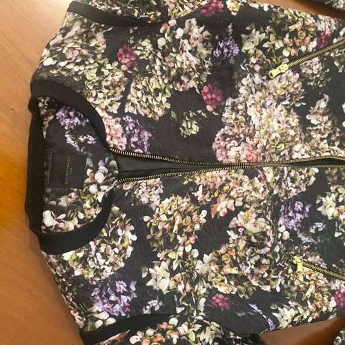 Silvian Heach bomber jacket with flowers like new, size S