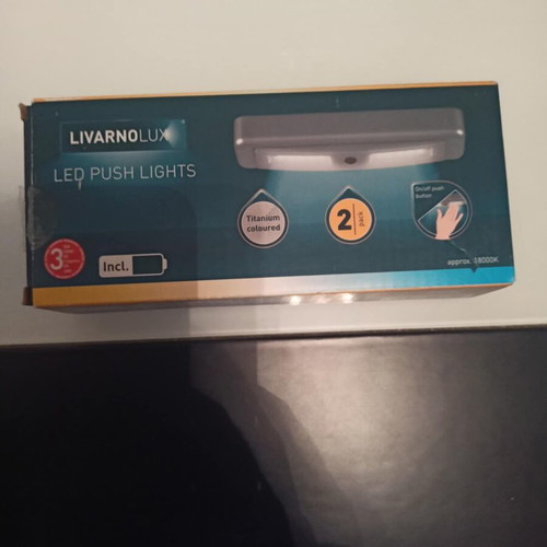 Pack of 2 LED lights new