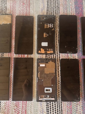 Samsung phone frames used, various models for spare parts