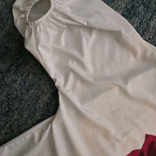 Shein women's blouse XL new, white with pink rose