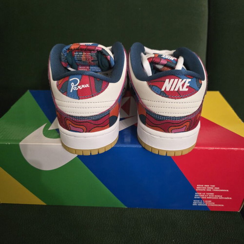 Nike SB Dunk x Parra Low New Multicolor Athletic Shoes Size 40.5