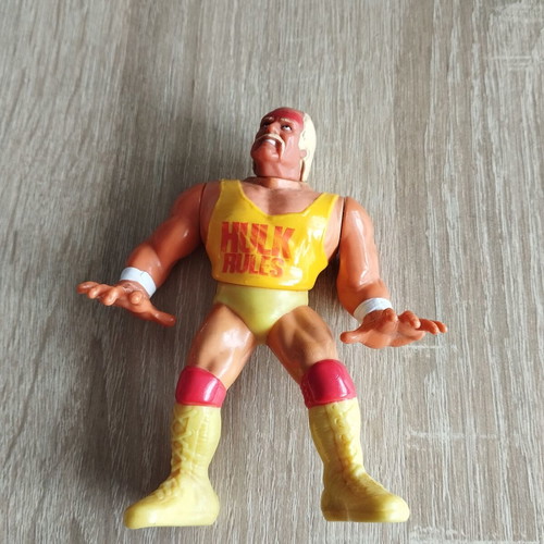 Hulk Hogan WWF Series 1 figure used, collectible