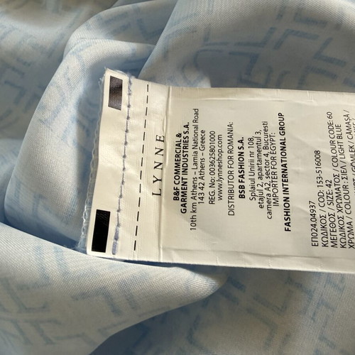 Lynne women's shirt new, white and blue, size XL