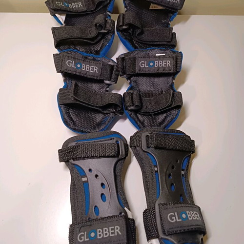 Globber kids protection set 6-10 years like new