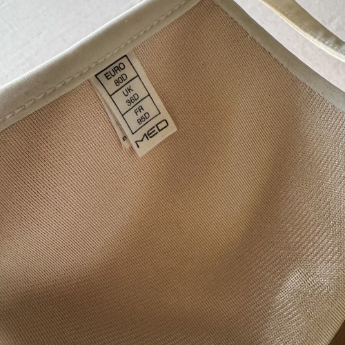 Med bikini top white used, size L