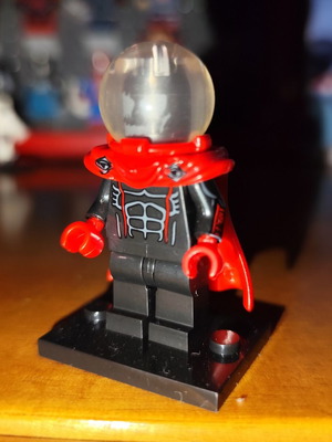 Mysterion minifigure like new with stand and accessories