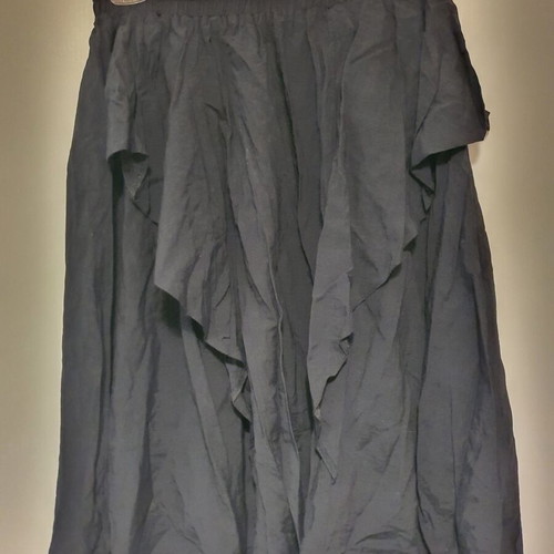 Skirt with ruffles dark blue C&A like new, size M 38 10