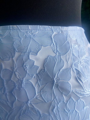Shein ciel floral skirt with pearls, new, size XS/S