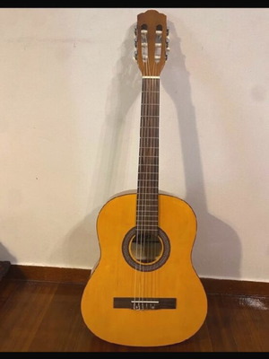 Stagg 3/4 Classical Guitar like new with case