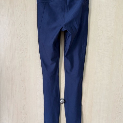 Under Armour blue leggings like new, size XS