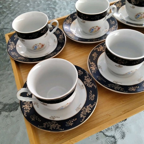 Coffee cups with saucers set of 6 vintage porcelain like new