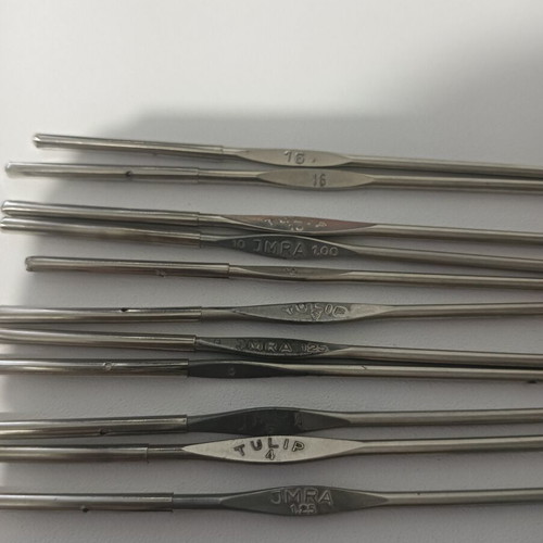 Sewing Needles used, set of 11 various sizes and brands