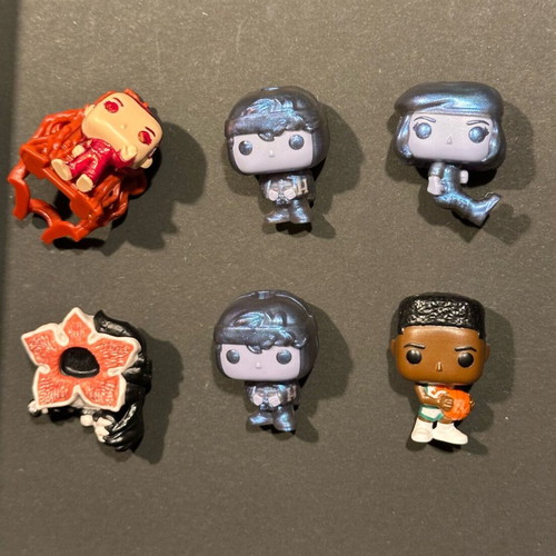 Kinder Joy Stranger Things figure like new