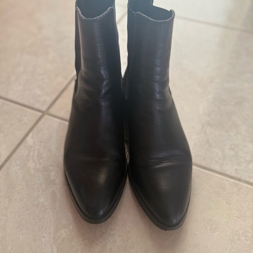 Zara Chelsea boots used, black, size 39