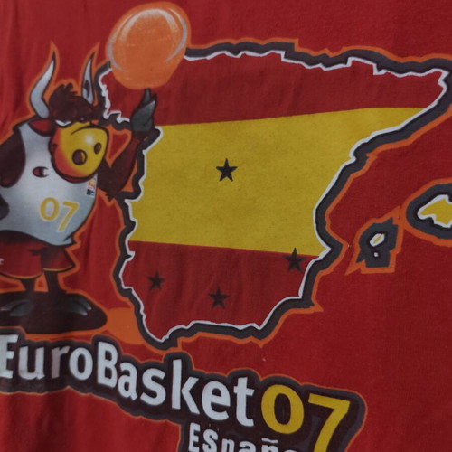 T-shirt EuroBasket Spain 2007 Champion red size L used