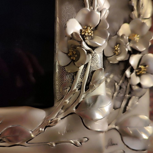 Vintage silver plated frame set like new