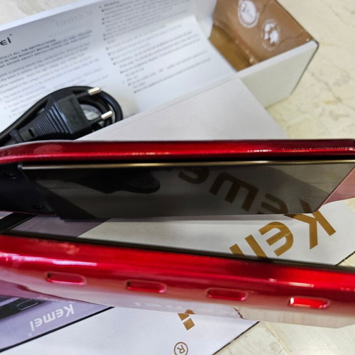 Hair straightener KM9939 new with ionic technology
