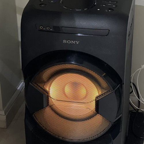 Sony MHC-GT4D Bluetooth speaker like new