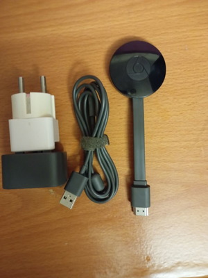 Google Chromecast used, good working condition
