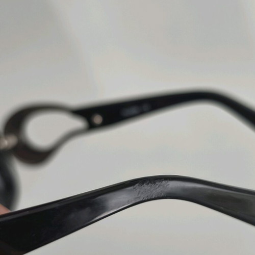 Rossi Oversized women's sunglasses like new with purple gradient lenses
