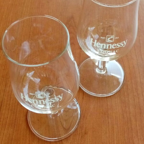 Hennessy collectible crystal tasting glasses new, set of 2