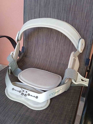 Three-point body brace like new, size medium