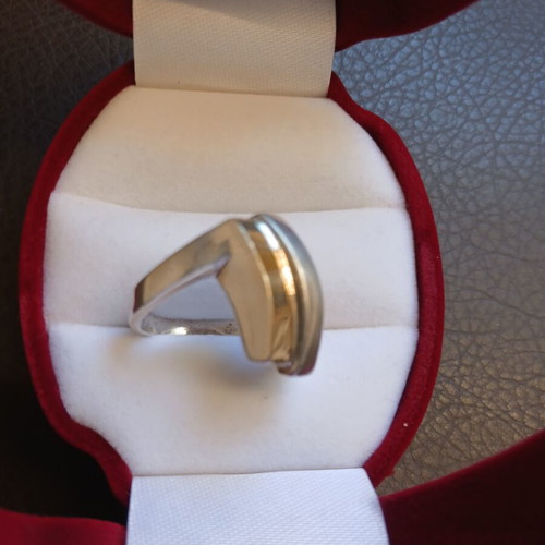 Silver 925 and 14K gold ring like new, minimal design